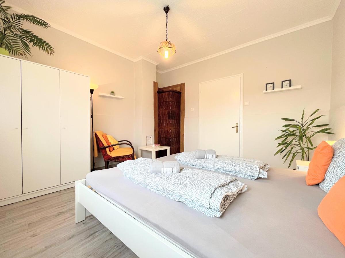 Holiday Home Szulok Luaran gambar